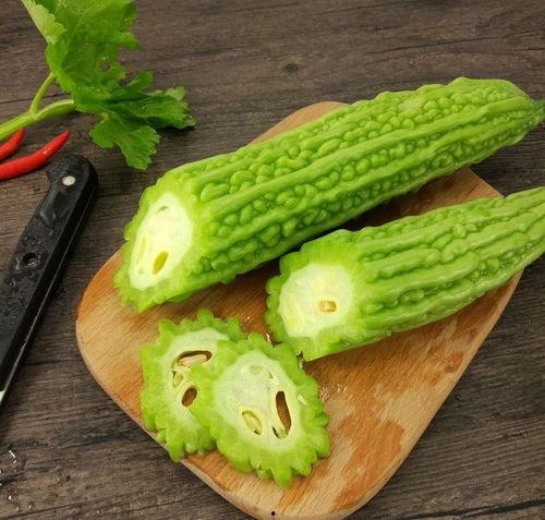 曲线吃瓜,揭秘网红美食背后的故事